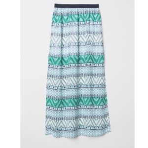 H&M Long Patterned Skirt: NWOT